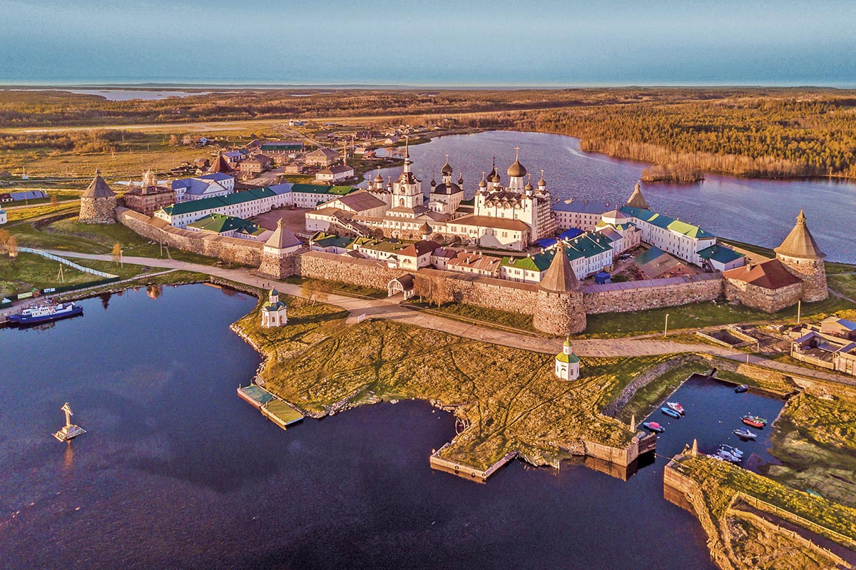 Соловецкий монастырь в Архангельской области