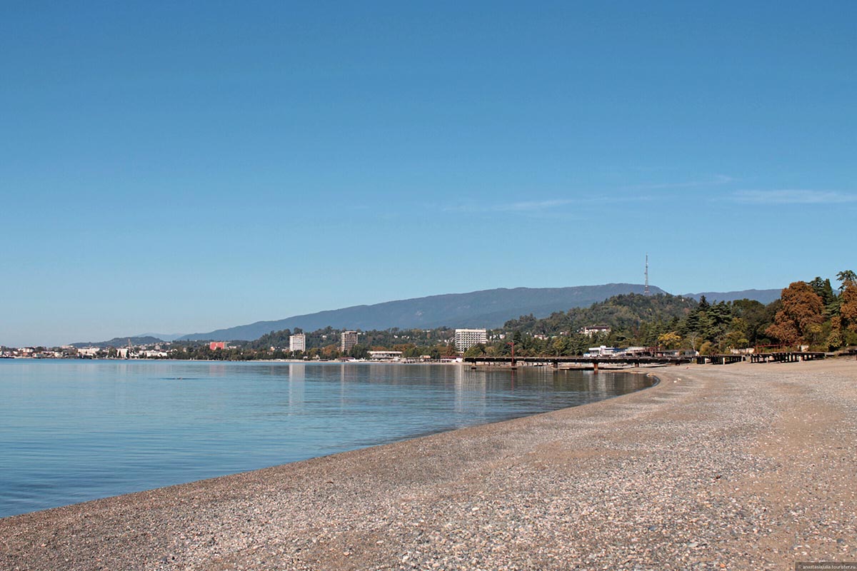 Пляжи Абхазии